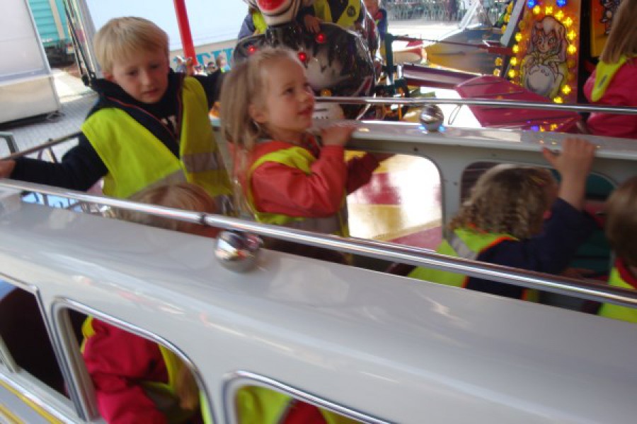 Naar de kermis met het eerste leerjaar