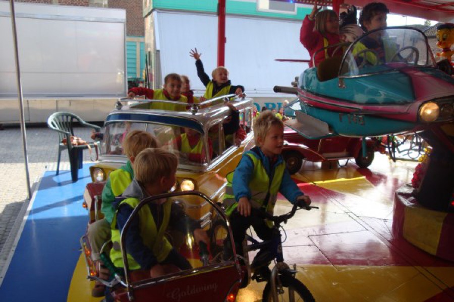 Naar de kermis met het eerste leerjaar