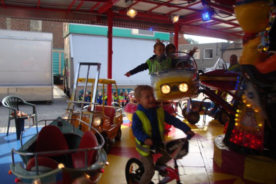 Naar de kermis met het eerste leerjaar