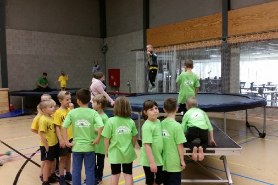 L1,L2: gymnastiekland te Overmere