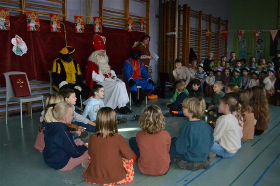 Sint kwam op bezoek met 2 brandweerpieten!